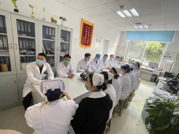 b7ceac427b5b4b9c3134ecf453bc28e